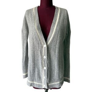 Kokun Cashmere Cardigan Size L Gray Button Front  Pockets